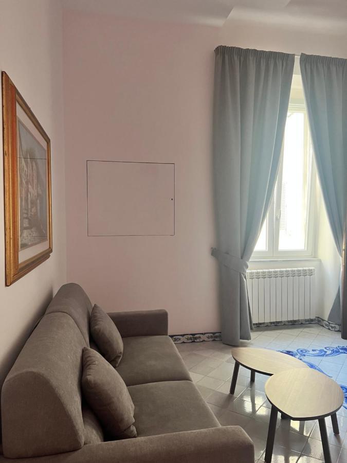 Hotel Ausonia Napels Buitenkant foto